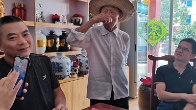 為什么在農村用烤酒設備開酒坊受歡迎？大家都愛喝散裝酒？