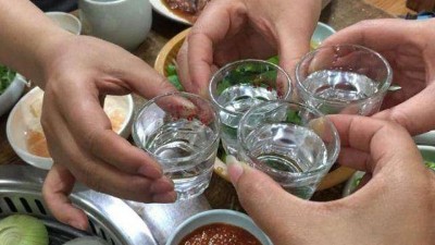 全自動釀酒設(shè)備：過年喝酒的6大理由！句句戳心……